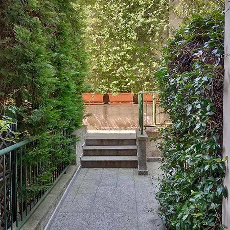 Casa Albertina Grazioso Appartamento Vicino Alla Stazione Monza Buitenkant foto