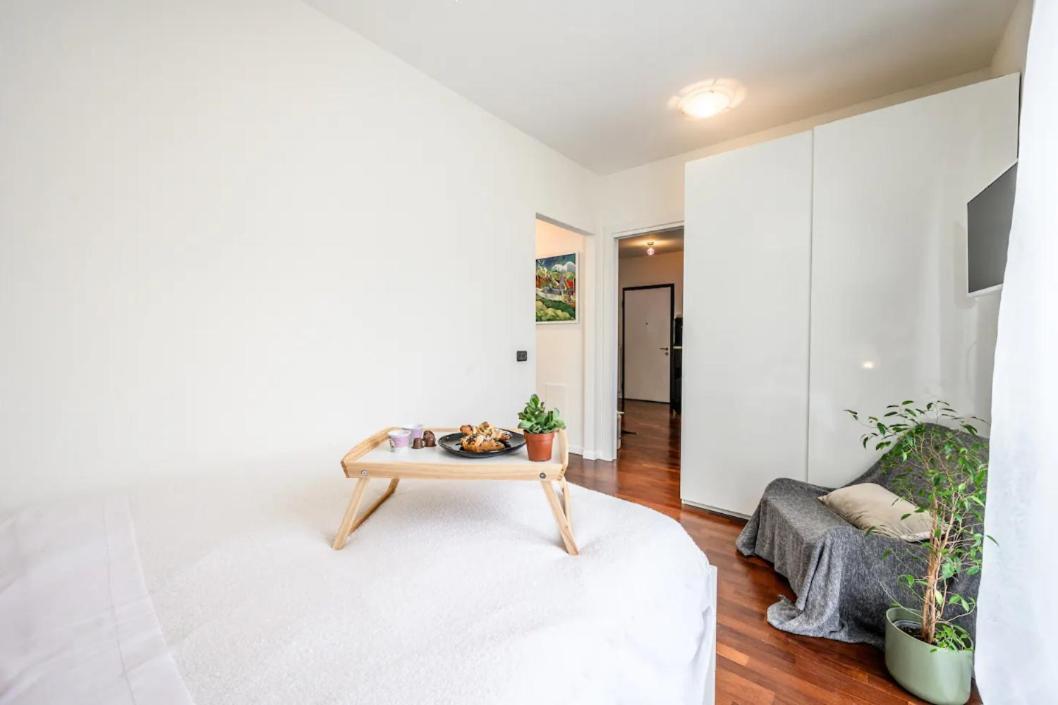 Casa Albertina Grazioso Appartamento Vicino Alla Stazione Monza Buitenkant foto