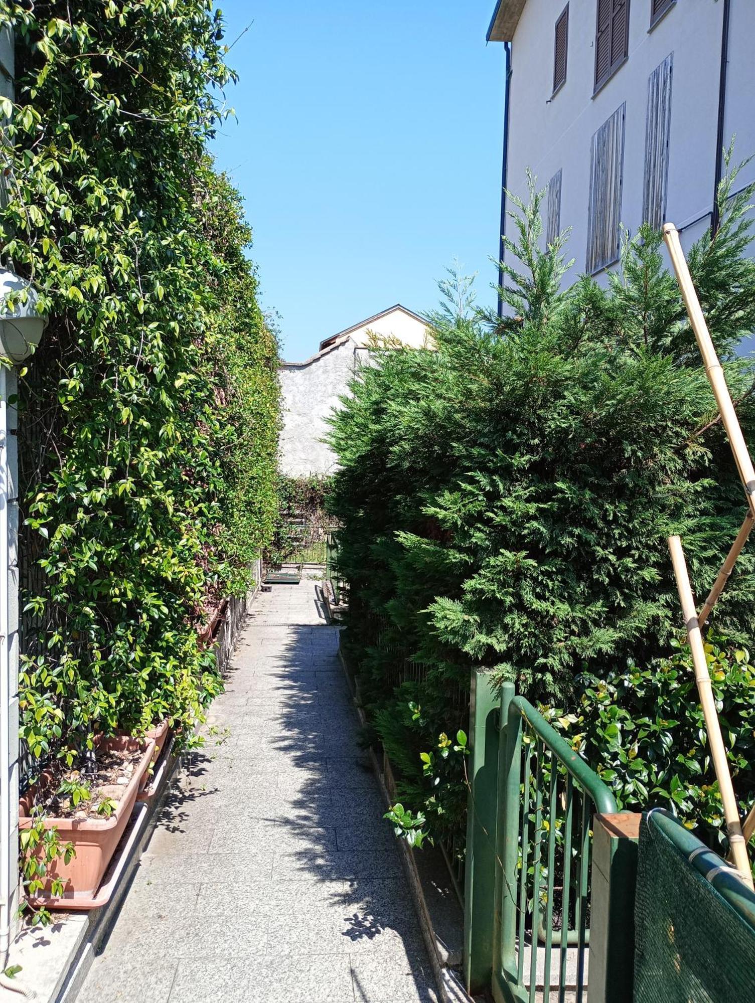 Casa Albertina Grazioso Appartamento Vicino Alla Stazione Monza Buitenkant foto